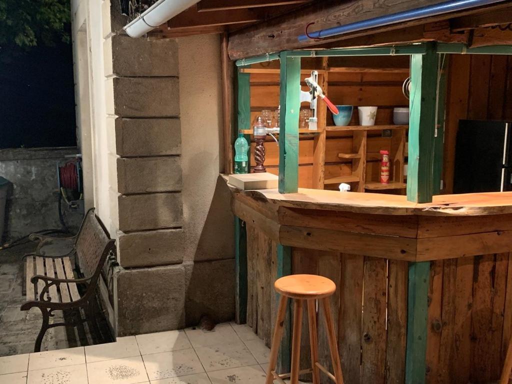 Gite De La Tour Saint-Pierre-de-Boeuf Экстерьер фото